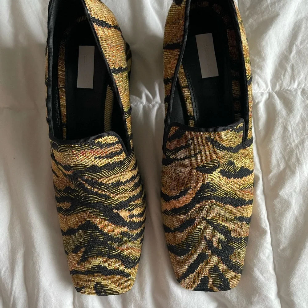 Suzanne Rae verbier smoking loafer